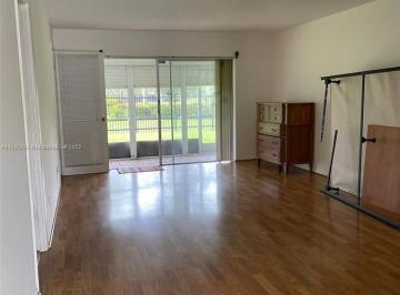 Departamento · 65m² · 2 Ambientes · 1 Cochera · Departamento 2 Ambientes con Cochera en Hollywood - Miami