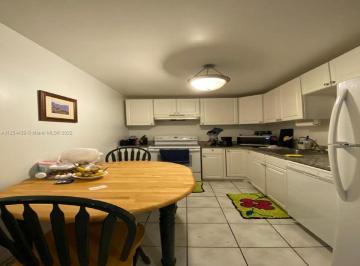 Departamento · 85m² · 2 Ambientes · Departamento - Pompano Beach