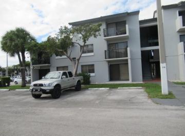 Departamento · 65m² · 2 Ambientes · 1 Cochera · Departamento 2 Ambientes con 2 Cohceras en Miami - Hialeah Midtown