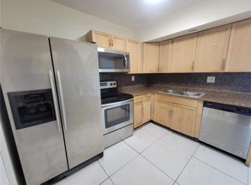 Departamento · 95m² · 3 Ambientes · Excelente Departamento 3 Ambientes con 2 Baños en Lauderlade Miami! Oportunidad!