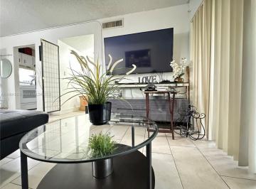 Departamento · 52m² · 2 Ambientes · 1 Cochera · Departamento en Miami