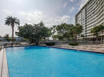 Departamento · 93m² · 3 Ambientes · 1 Cochera · Hermoso Departamento de 3 Ambientes en North Miami Beach