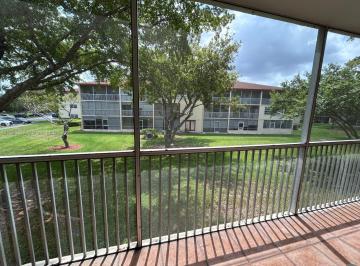 Casa · 85m² · 3 Ambientes · 1 Cochera · Century Village en Pembroke Pines - Miami