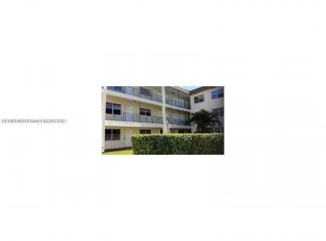 Departamento · 73m² · 3 Ambientes · Departamento en Taylor St. Hollywood