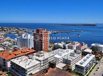 Foto1 · Peninsula, Piso Alto de un Dormiotrio y Medio