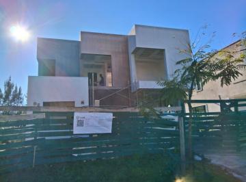 Casa · 226m² · 6 Ambientes · 2 Cocheras · Venta Casa - Barrio Castaños - Nordelta - 6 Ambientes