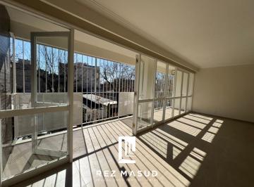 Departamento · 197m² · 6 Ambientes · 1 Cochera · Departamento en Venta