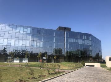 Oficina comercial · 60m² · 1 Ambiente · En Venta a Estrenar Oficina Al Frente en Meridiano Business Center, Pilar