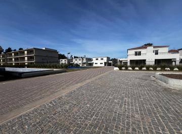 Departamento · 41m² · 2 Ambientes · 1 Cochera · Departamento en Venta en Chic Village, La Lonja, Pilar