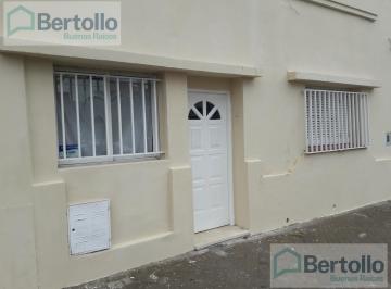 Casa · 115m² · 3 Ambientes · Venta - Casa - 2 Dorm. - Iguazu 267 Bis - Ludueña - Rosario