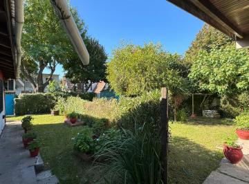 Casa de 4 ambientes, Berazategui · Casa y Departamento en Venta - Gutierrez