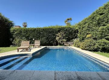 Casa · 234m² · 4 Ambientes · 2 Cocheras · Casa en Las Lajas - Gral Rodriguez | 234 m² de Categoría | No Es Fin de Semana, Es Para Vivir
