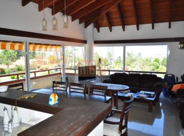 Foto1 · Departamento Amplio en Playa Mansa