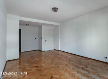 Departamento de 4 ambientes, Barrio Norte · Retasado Semipiso 4 Ambientes con Balcón Al Frente, Luminoso. con Lavadero Independiente