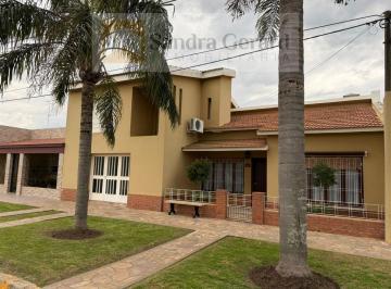 Casa de 5 ambientes, San Pedro · Ideal Para Residencia Permanente o Fin de Semana