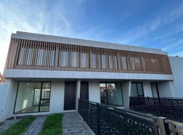 Casa · 180m² · 4 Ambientes · Casa 4 Ambientes a Estrenar!