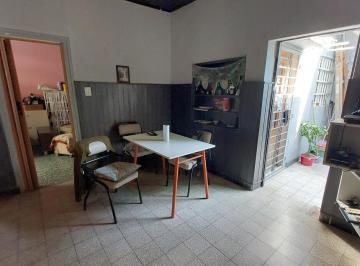 PH · 44m² · 3 Ambientes · Casa de Pasillo 1 Dormitorio con Patio. Amplia Terraza.