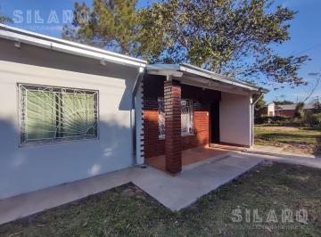 Terreno · 104m² · 5 Ambientes · Oferta! Casa en Venta de 3 Dorm., Gran Terreno en Garupa Misiones. Apto Crédito!