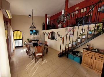Casa · 109m² · 4 Ambientes · 1 Cochera · Casa en Piedra Pintada Villa Dolores Córdoba Traslasierra Venta