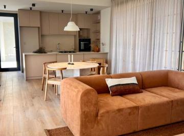 Casa · 564m² · 3 Dormitorios · 2 Cocheras · Casa en Housing Villa Allende Golf