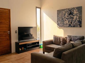 Casa de 3 ambientes, El Challao · Casa de Estilo Moderno en Barrio Privado La Bastilla – El Challao, Las Heras, Mendoza