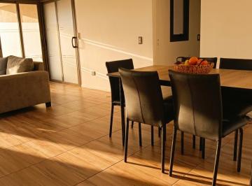 Casa de 3 ambientes, El Challao · Casa en Venta B° La Bastilla - Estilo Moderno y Conectividad Privilegiada