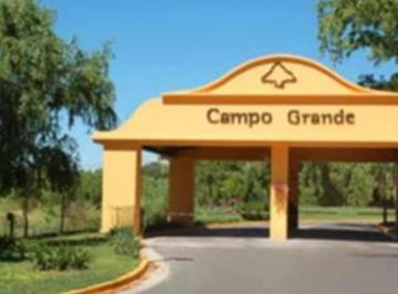 Casa · 280m² · 5 Ambientes · 6 Cocheras · Casa en Construccion en Campo Grande - Pilar