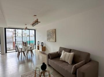 Departamento · 57m² · 2 Ambientes · Departamento 2 Amb con Balcon a La Calle. Vista Lateral Al Mar