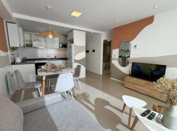 Departamento · 45m² · 3 Ambientes · Buscas Alquilar por Día, Semana o Mensual? Vení a Alto Paz Tower!