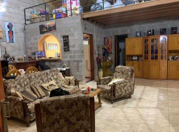 Casa · 120m² · 4 Ambientes · 2 Cocheras · Casa en Venta en La Plata Abasto