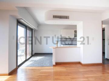 Departamento · 102m² · 6 Ambientes · 2 Cocheras · Departamento en Venta en La Plata de 4 Dorm.