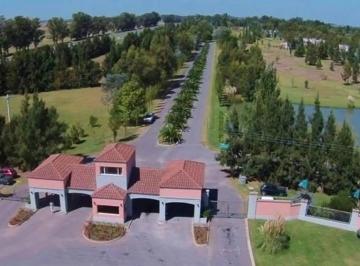 Terreno , Brandsen · En Venta Lote de Terreno de Aprox. 1403 m 2 en Club Miralagos - Brandsen