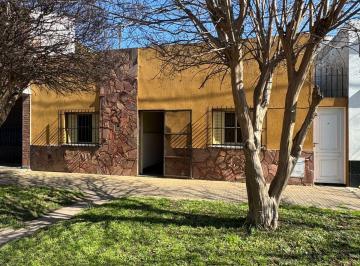 Casa de 5 ambientes, Santo Tomé · Saavedra 2476, Santo Tome