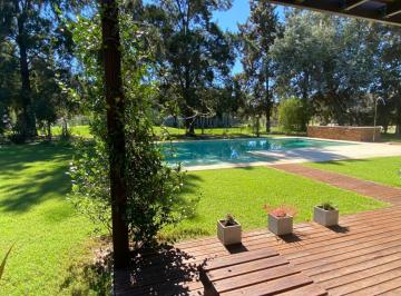 Casa · 370m² · 9 Ambientes · 2 Cocheras · Casa Palos Verdes