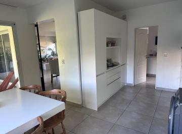 Casa · 240m² · 6 Ambientes · 4 Cocheras · Casa en Alquiler Temporal Barrio Los Alisos Nordelta