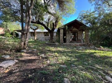 Casa de 4 ambientes, Los Cocos · Exclusiva Casa Totalmente Equipada en Los Cocos, Entorno Increible 1620 m²