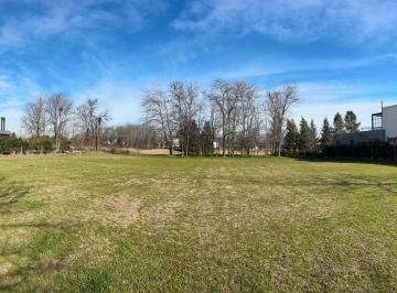 Terreno · 2034m² · Venta Terreno en Estancias del Pilar Sobre Golf