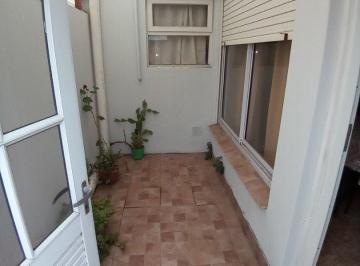 PH · 35m² · 1 Dormitorio · PH - Reciclado - Patio - Lavadero