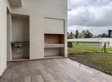 Departamento · 96m² · 3 Ambientes · 1 Cochera · Departamento en Alquiler de 2 Dorm. con Patio en Vivant Tortugas Norte, Garin.