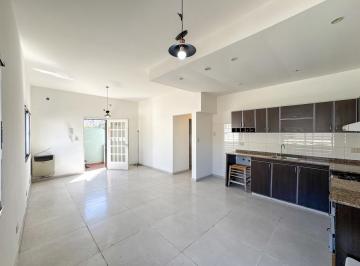 PH · 88m² · 3 Ambientes · Exc. PH 3 Amb. a Nuevo con Entrada Independiente y Sin Expensas