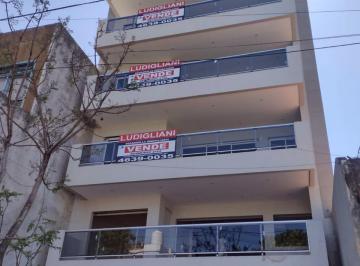 Departamento · 79m² · 3 Ambientes · V. Devoto Semi Piso Frente a Estrenar C/bcon Segurola 2829 Ult. Diponible
