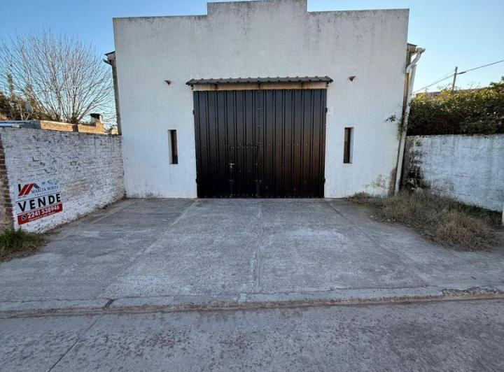Bodega-Galpón · 95m²