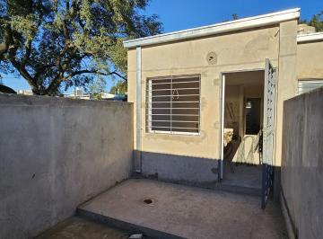 Casa · 39m² · Casa de un Dormitorio, a Estrenar, Financiada en 30 Meses!