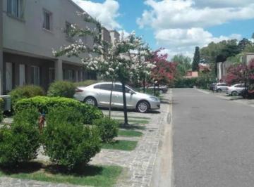 Departamento · 70m² · 3 Ambientes · 1 Cochera · Departamento en Venta Duplex 3 Ambientes, en Complejo Pellegrini Village, Pilar
