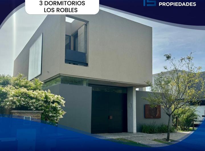 Casa · 200m² · 4 Ambientes