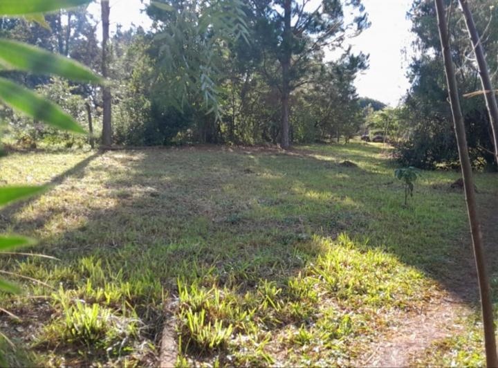 Terreno · 600m²
