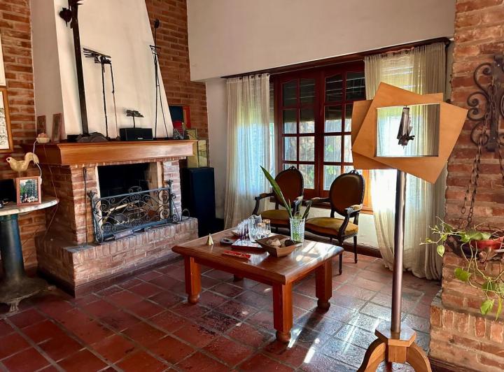 Casa · 296m² · 4 Ambientes · 2 Cocheras
