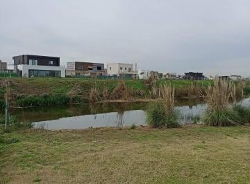 Terreno · 802m² · Venta Escobar El Canton B° Golf Excelente Lote Al Agua