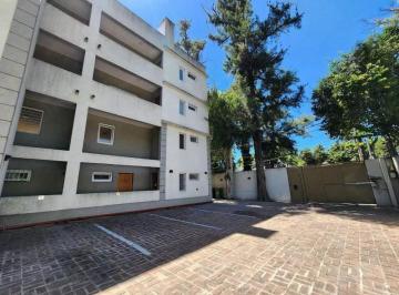 Departamento · 50ha · 2 Ambientes · 1 Cochera · Venta Departamento 2 Ambientes Cochera Patio en Complejo Los Almendros Pilar