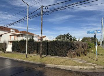 Terreno · 240m² · Terreno en Venta
